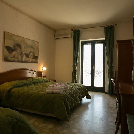 Hotel ビシェーリエ エクステリア 写真