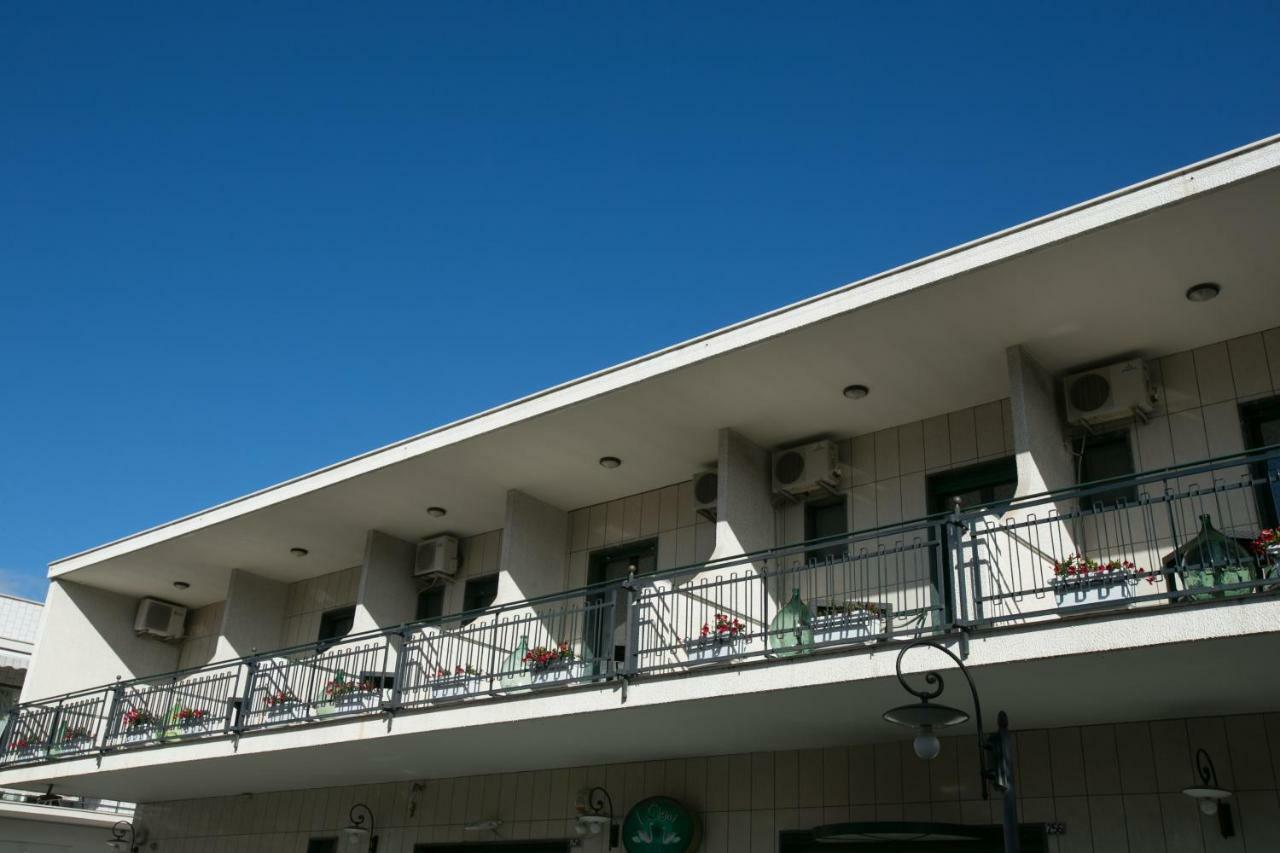 Hotel ビシェーリエ エクステリア 写真